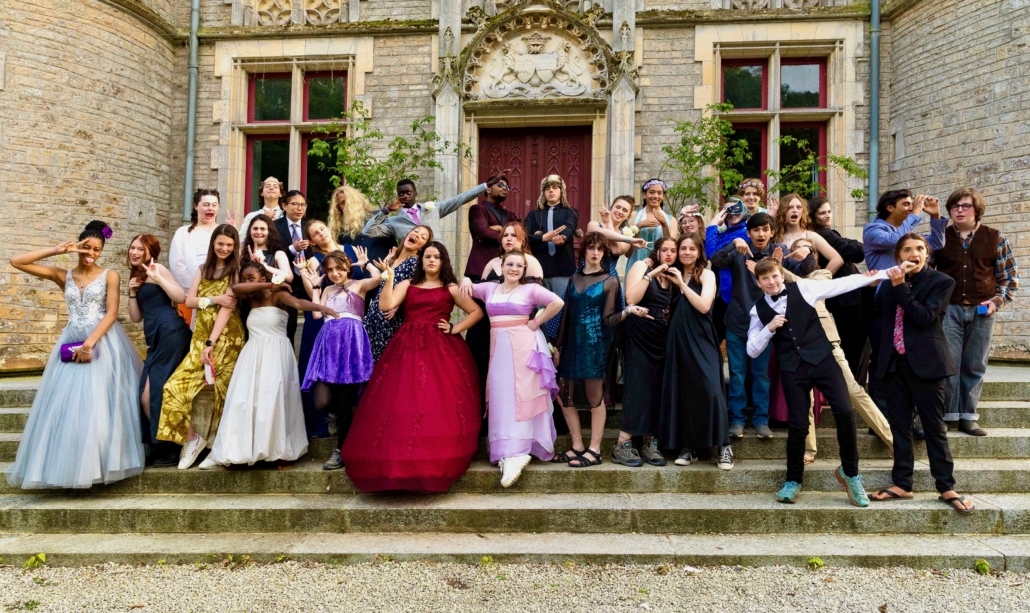 world school prom in Normandy; worldschool pop up hub